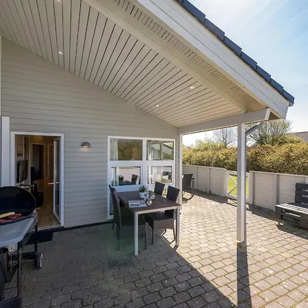 Ellis - 700m To The Fjord By Interhome * Tarm