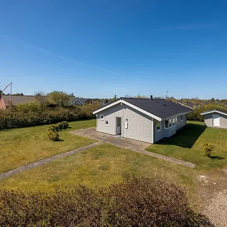 Ellis - 700m To The Fjord By Interhome *